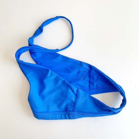 MIKOH Full Bikini (Taha’a top & Puka Puka Bottom) - Picture 4 of 7